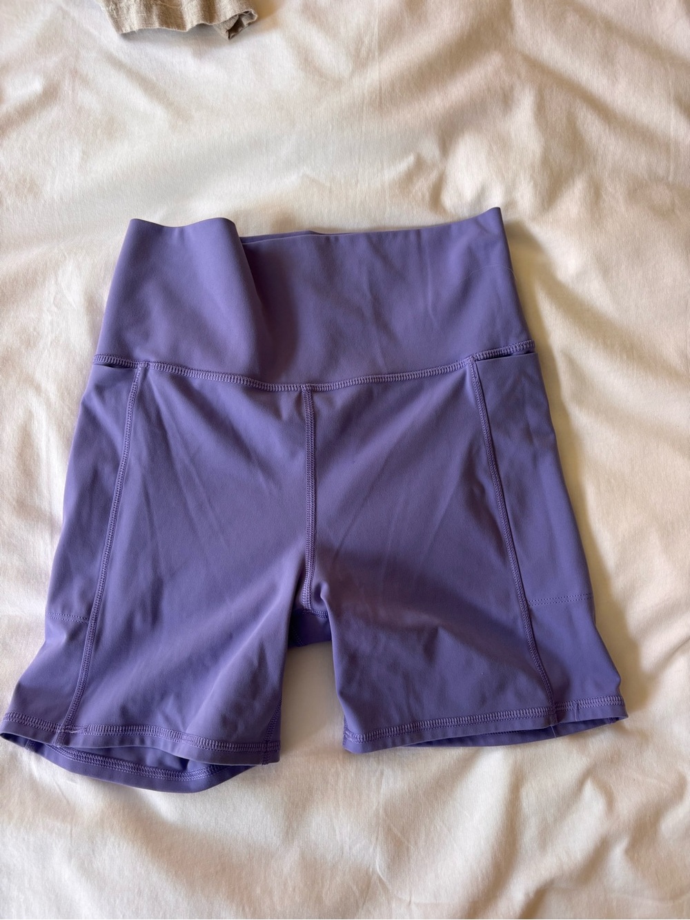 Vuori Studio Pocket Short